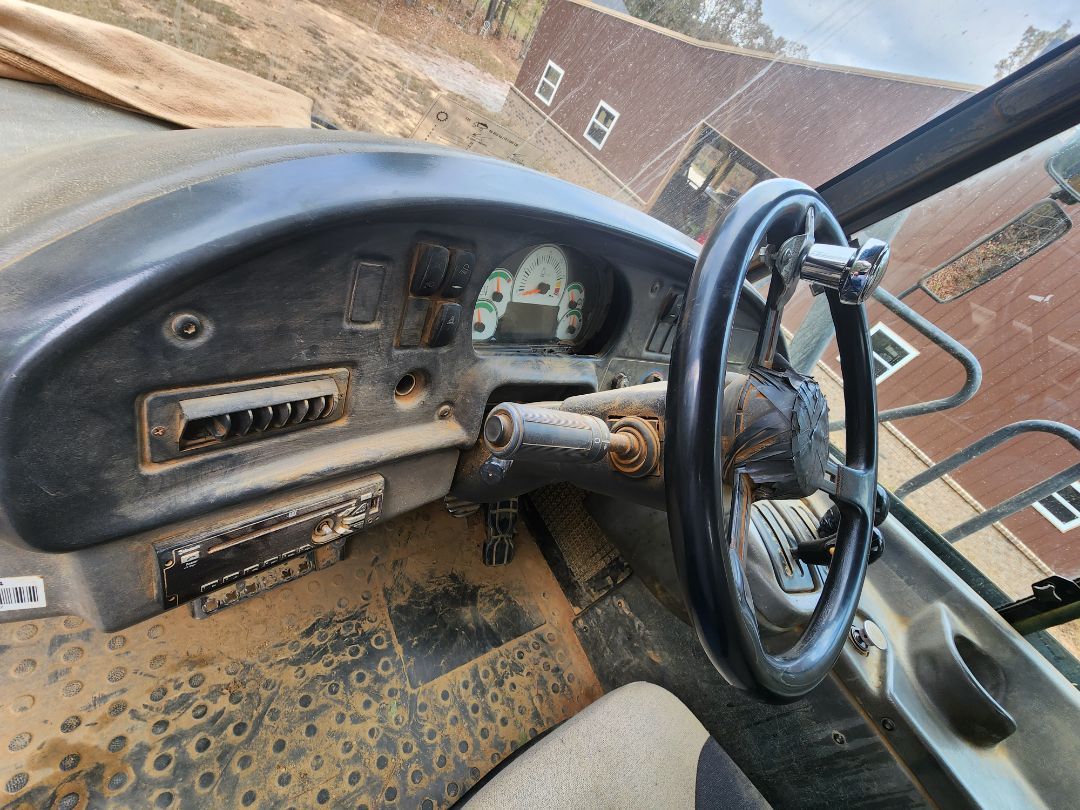 2012 CATERPILLAR 725 - Image 16